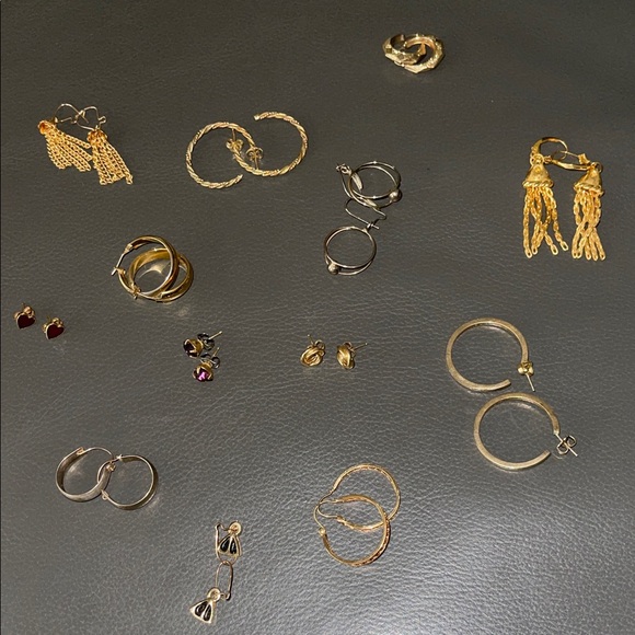 Vintage 13 Sets Elegant Hoop, Stud and Tassel Earring - Picture 6 of 7